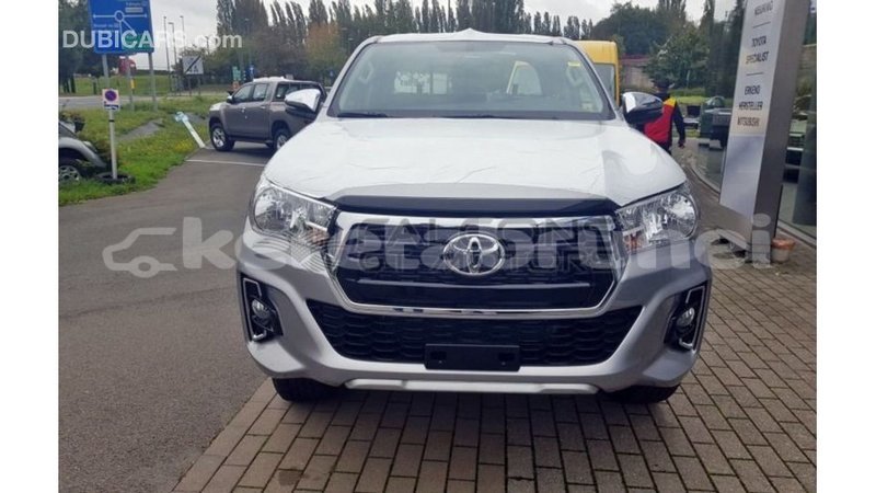 Big with watermark toyota hilux belait import dubai 3652