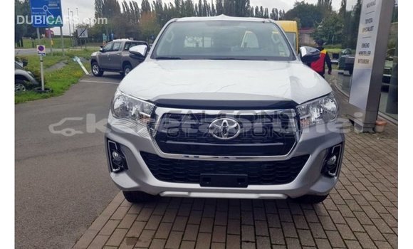 Buy Import Toyota Hilux Brown Car in Import - Dubai in Belait Buy Import Toyota Hilux Brown Car in Import - Dubai in Belait