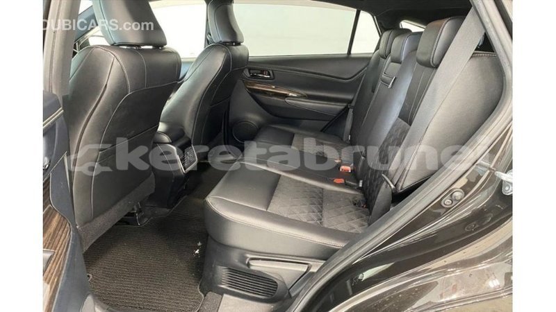 Big with watermark toyota harrier belait import dubai 3658