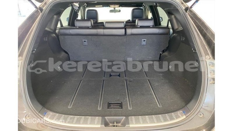 Big with watermark toyota harrier belait import dubai 3658