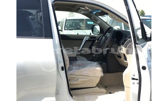 Buy Import Toyota Prado White Car in Import - Dubai in Belait Buy Import Toyota Prado White Car in Import - Dubai in Belait