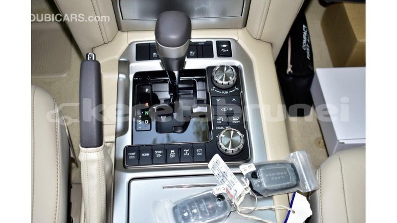 Big with watermark toyota land cruiser belait import dubai 3661