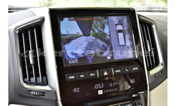 Buy Import Toyota Land Cruiser White Car in Import - Dubai in Belait Buy Import Toyota Land Cruiser White Car in Import - Dubai in Belait