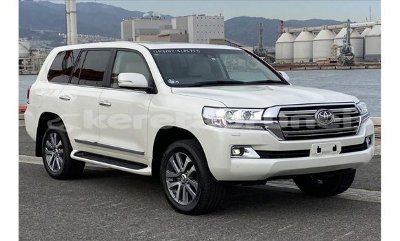 Buy Import Toyota Land Cruiser White Car in Import - Dubai in Belait Buy Import Toyota Land Cruiser White Car in Import - Dubai in Belait