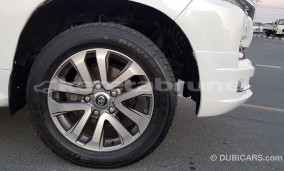 Buy Import Toyota Land Cruiser White Car in Import - Dubai in Belait Buy Import Toyota Land Cruiser White Car in Import - Dubai in Belait
