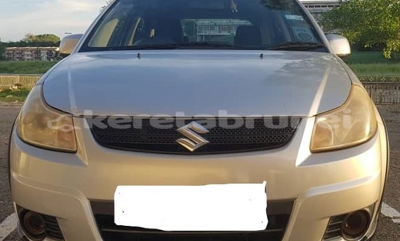 Buy Used Suzuki SX4 Silver Car in Bandar Seri Begawan in Brunei-Muara