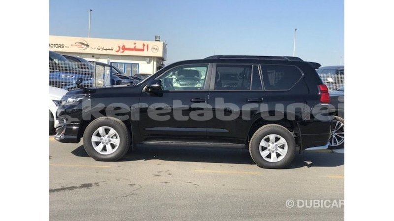Big with watermark toyota prado belait import dubai 3685