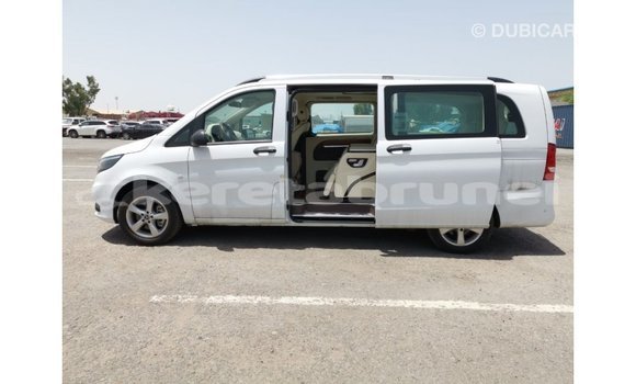 Buy Import Mercedes-Benz Vito White Car in Import - Dubai in Belait Buy Import Mercedes-Benz Vito White Car in Import - Dubai in Belait