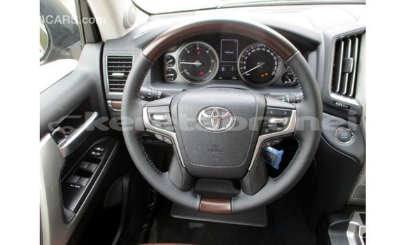 Buy Import Toyota Land Cruiser Black Car in Import - Dubai in Belait Buy Import Toyota Land Cruiser Black Car in Import - Dubai in Belait