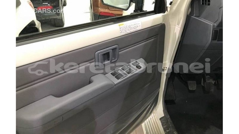 Big with watermark toyota land cruiser belait import dubai 3695