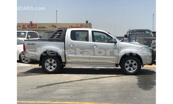 Buy Import Toyota Hilux Other Car in Import - Dubai in Belait Buy Import Toyota Hilux Other Car in Import - Dubai in Belait