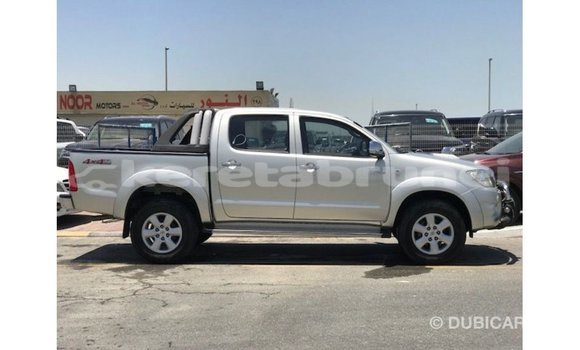 Buy Import Toyota Hilux Other Car in Import - Dubai in Belait Buy Import Toyota Hilux Other Car in Import - Dubai in Belait
