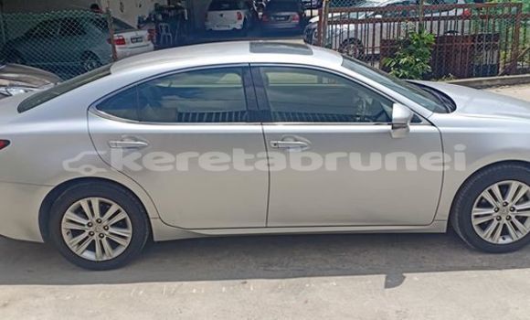 Buy Used Lexus ES Silver Car in Bandar Seri Begawan in Brunei-Muara Buy Used Lexus ES Silver Car in Bandar Seri Begawan in Brunei-Muara