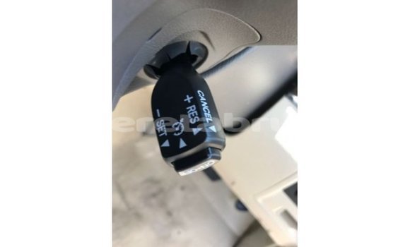 Buy Import Toyota Land Cruiser Blue Car in Import - Dubai in Belait Buy Import Toyota Land Cruiser Blue Car in Import - Dubai in Belait