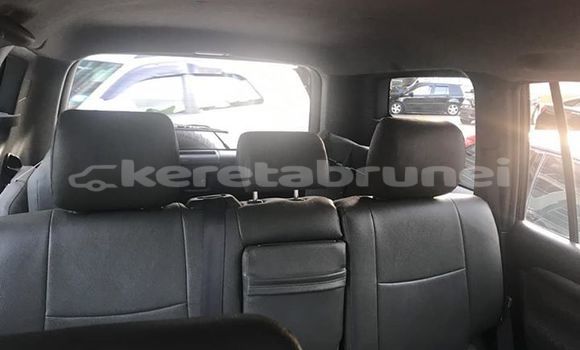 Buy Used Toyota Land Cruiser Prado Silver Car in Bandar Seri Begawan in Brunei-Muara Buy Used Toyota Land Cruiser Prado Silver Car in Bandar Seri Begawan in Brunei-Muara