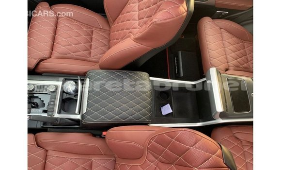 Buy Import Toyota Land Cruiser Black Car in Import - Dubai in Belait Buy Import Toyota Land Cruiser Black Car in Import - Dubai in Belait