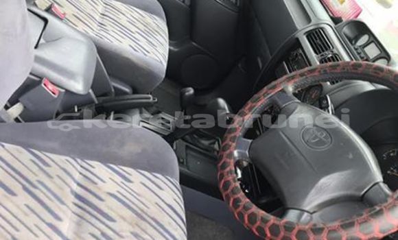 Buy Used Toyota Land Cruiser Prado Red Car in Bandar Seri Begawan in Brunei-Muara Buy Used Toyota Land Cruiser Prado Red Car in Bandar Seri Begawan in Brunei-Muara