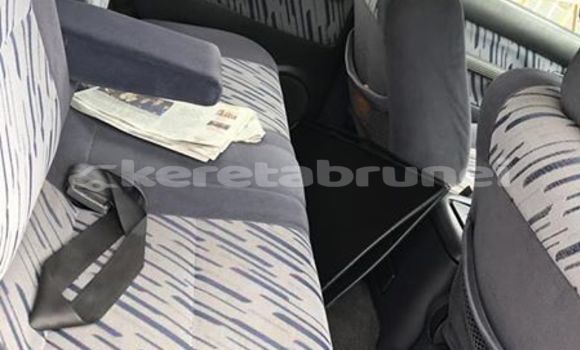 Buy Used Toyota Land Cruiser Prado Red Car in Bandar Seri Begawan in Brunei-Muara Buy Used Toyota Land Cruiser Prado Red Car in Bandar Seri Begawan in Brunei-Muara