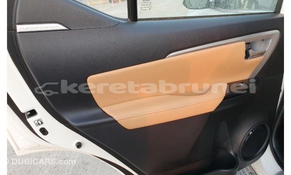 Buy Import Toyota Fortuner White Car in Import - Dubai in Belait Buy Import Toyota Fortuner White Car in Import - Dubai in Belait