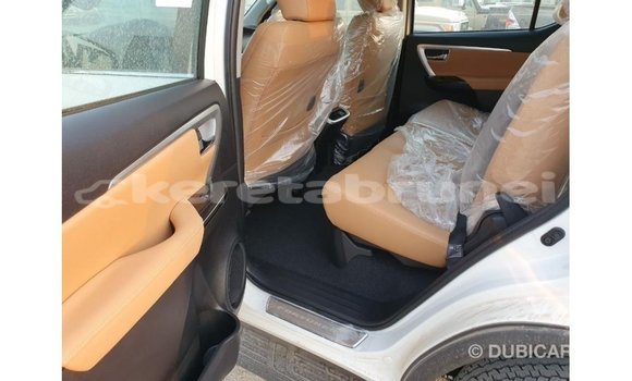 Buy Import Toyota Fortuner White Car in Import - Dubai in Belait Buy Import Toyota Fortuner White Car in Import - Dubai in Belait