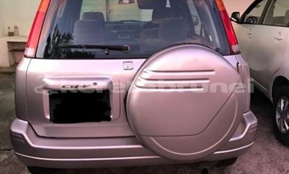 Buy Used Honda CR–V Silver Car in Bandar Seri Begawan in Brunei-Muara Buy Used Honda CR–V Silver Car in Bandar Seri Begawan in Brunei-Muara