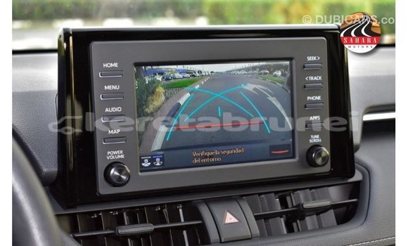 Buy Import Toyota HiAce Other Truck in Import - Dubai in Belait Buy Import Toyota HiAce Other Truck in Import - Dubai in Belait