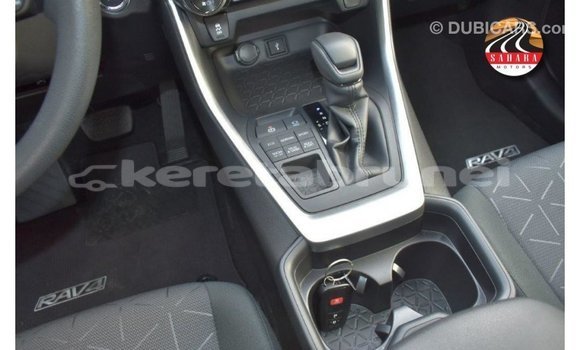 Buy Import Toyota HiAce Other Truck in Import - Dubai in Belait Buy Import Toyota HiAce Other Truck in Import - Dubai in Belait