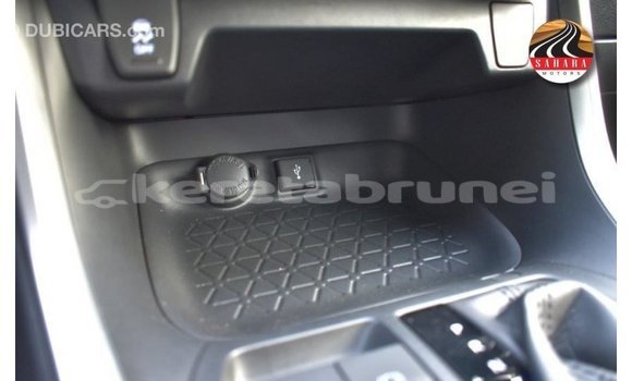 Buy Import Toyota HiAce Other Truck in Import - Dubai in Belait Buy Import Toyota HiAce Other Truck in Import - Dubai in Belait