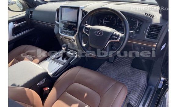 Buy Import Toyota Land Cruiser Black Car in Import - Dubai in Belait Buy Import Toyota Land Cruiser Black Car in Import - Dubai in Belait