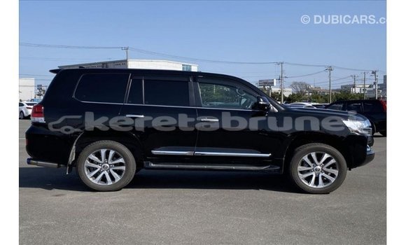Buy Import Toyota Land Cruiser Black Car in Import - Dubai in Belait Buy Import Toyota Land Cruiser Black Car in Import - Dubai in Belait