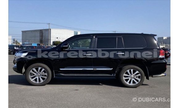 Buy Import Toyota Land Cruiser Black Car in Import - Dubai in Belait Buy Import Toyota Land Cruiser Black Car in Import - Dubai in Belait