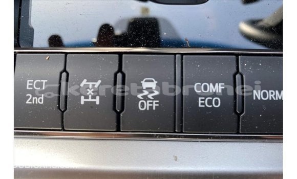 Buy Import Toyota Land Cruiser Black Car in Import - Dubai in Belait Buy Import Toyota Land Cruiser Black Car in Import - Dubai in Belait