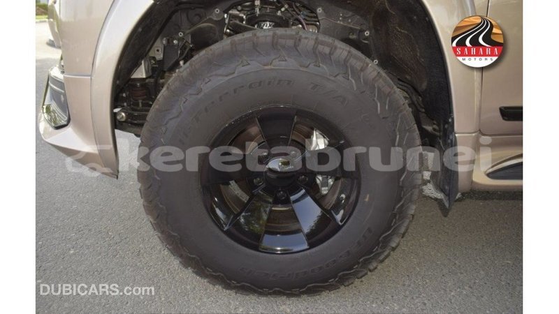 Big with watermark toyota land cruiser belait import dubai 3728