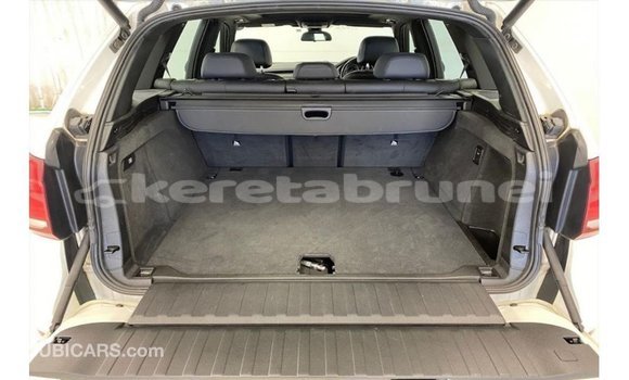 Buy Import BMW X5 White Car in Import - Dubai in Belait Buy Import BMW X5 White Car in Import - Dubai in Belait