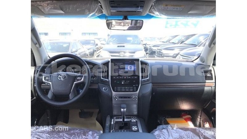 Big with watermark toyota land cruiser belait import dubai 3732