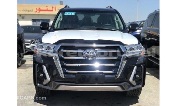 Buy Import Toyota Land Cruiser Black Car in Import - Dubai in Belait Buy Import Toyota Land Cruiser Black Car in Import - Dubai in Belait