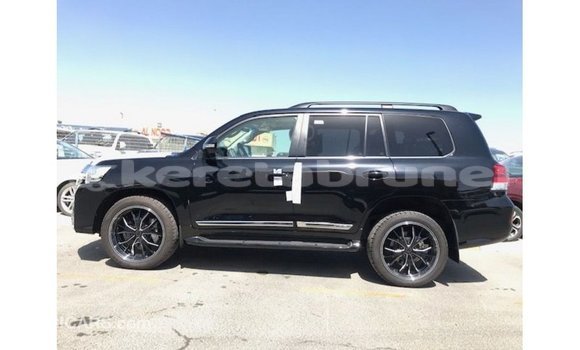 Buy Import Toyota Land Cruiser Black Car in Import - Dubai in Belait Buy Import Toyota Land Cruiser Black Car in Import - Dubai in Belait