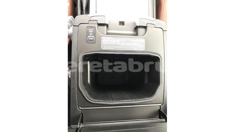 Big with watermark toyota land cruiser belait import dubai 3732