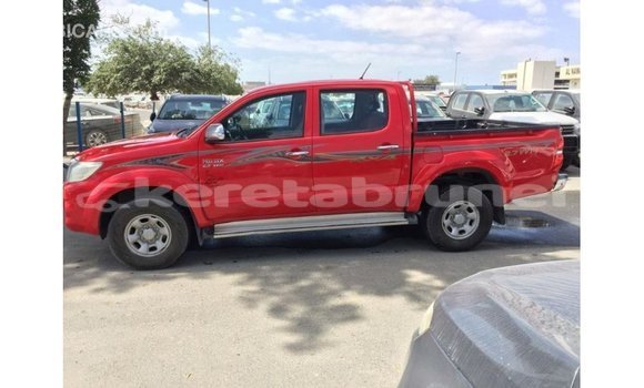 Buy Import Toyota Hilux Red Car in Import - Dubai in Belait Buy Import Toyota Hilux Red Car in Import - Dubai in Belait