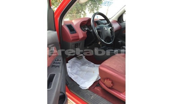 Buy Import Toyota Hilux Red Car in Import - Dubai in Belait Buy Import Toyota Hilux Red Car in Import - Dubai in Belait