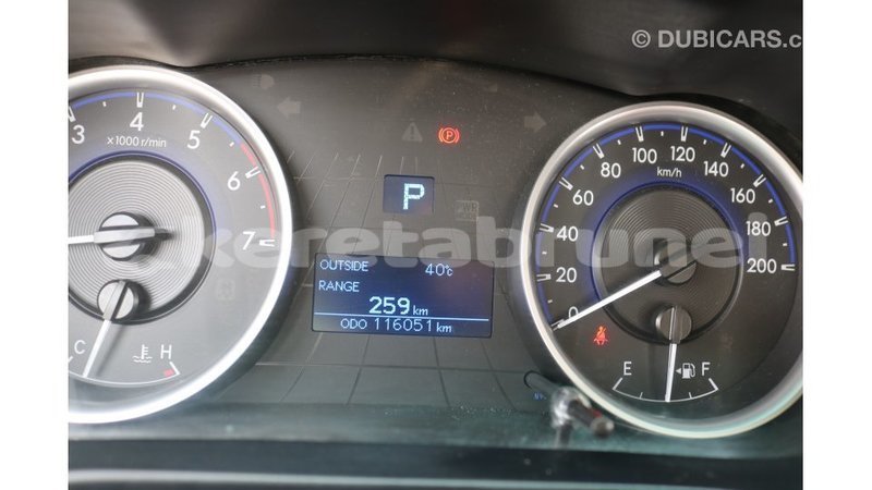 Big with watermark toyota hilux belait import dubai 3750