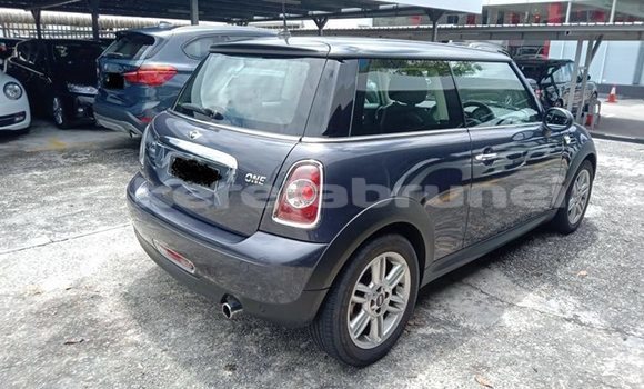Buy Used MINI Cooper Blue Car in Bandar Seri Begawan in Brunei-Muara Buy Used MINI Cooper Blue Car in Bandar Seri Begawan in Brunei-Muara