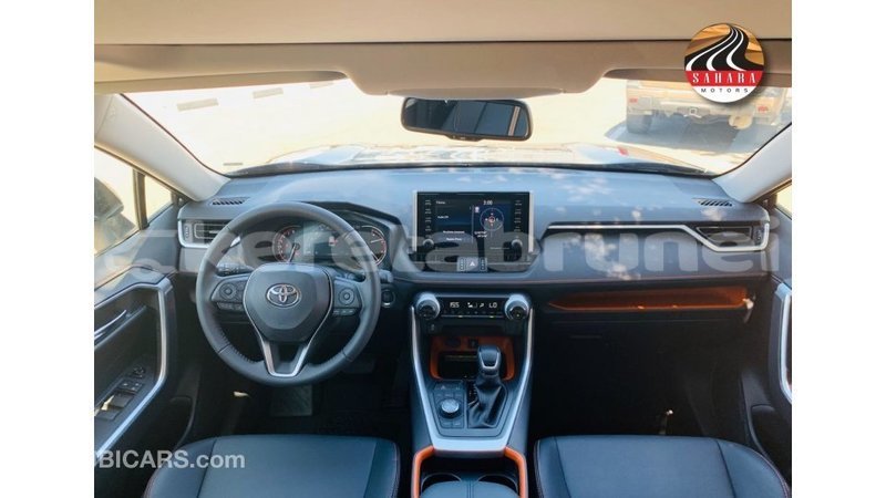 Big with watermark toyota hiace belait import dubai 3757