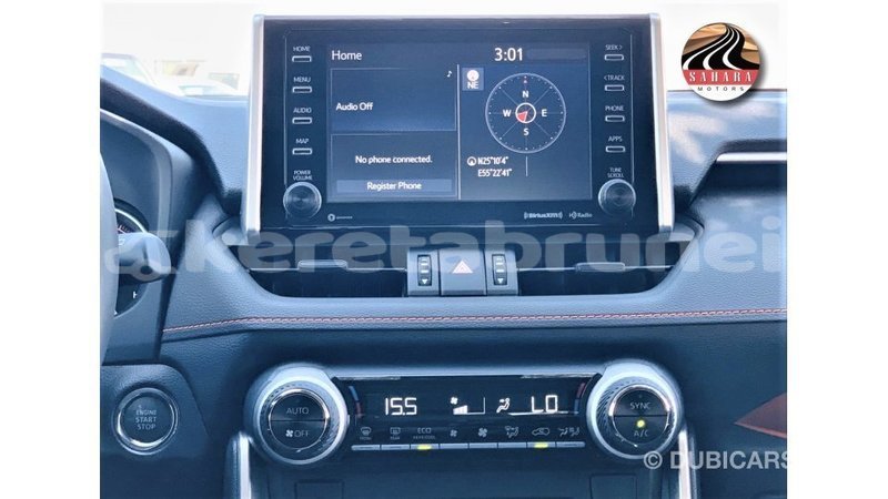 Big with watermark toyota hiace belait import dubai 3757