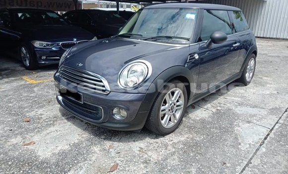 Buy Used MINI Cooper Blue Car in Bandar Seri Begawan in Brunei-Muara Buy Used MINI Cooper Blue Car in Bandar Seri Begawan in Brunei-Muara