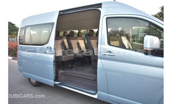 Buy Import Toyota Hiace Blue Car in Import - Dubai in Belait Buy Import Toyota Hiace Blue Car in Import - Dubai in Belait