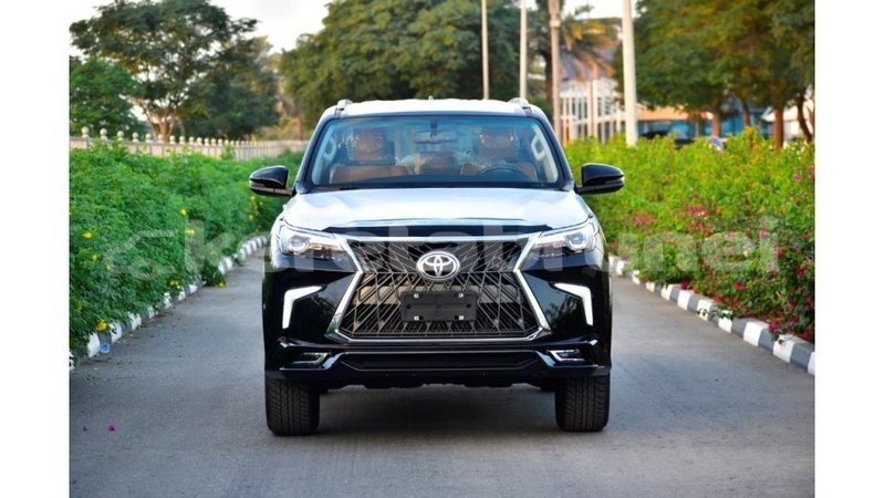 Big with watermark toyota fortuner belait import dubai 3759