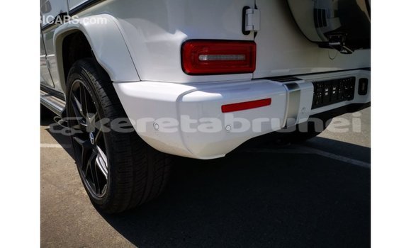 Buy Import Mercedes-Benz 190 White Car in Import - Dubai in Belait Buy Import Mercedes-Benz 190 White Car in Import - Dubai in Belait
