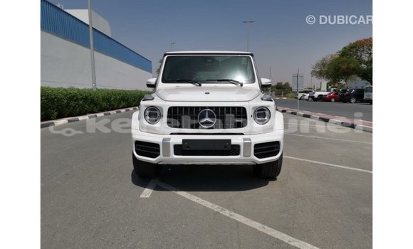 Buy Import Mercedes-Benz 190 White Car in Import - Dubai in Belait Buy Import Mercedes-Benz 190 White Car in Import - Dubai in Belait