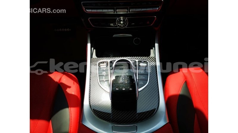 Big with watermark mercedes benz 190 belait import dubai 3760